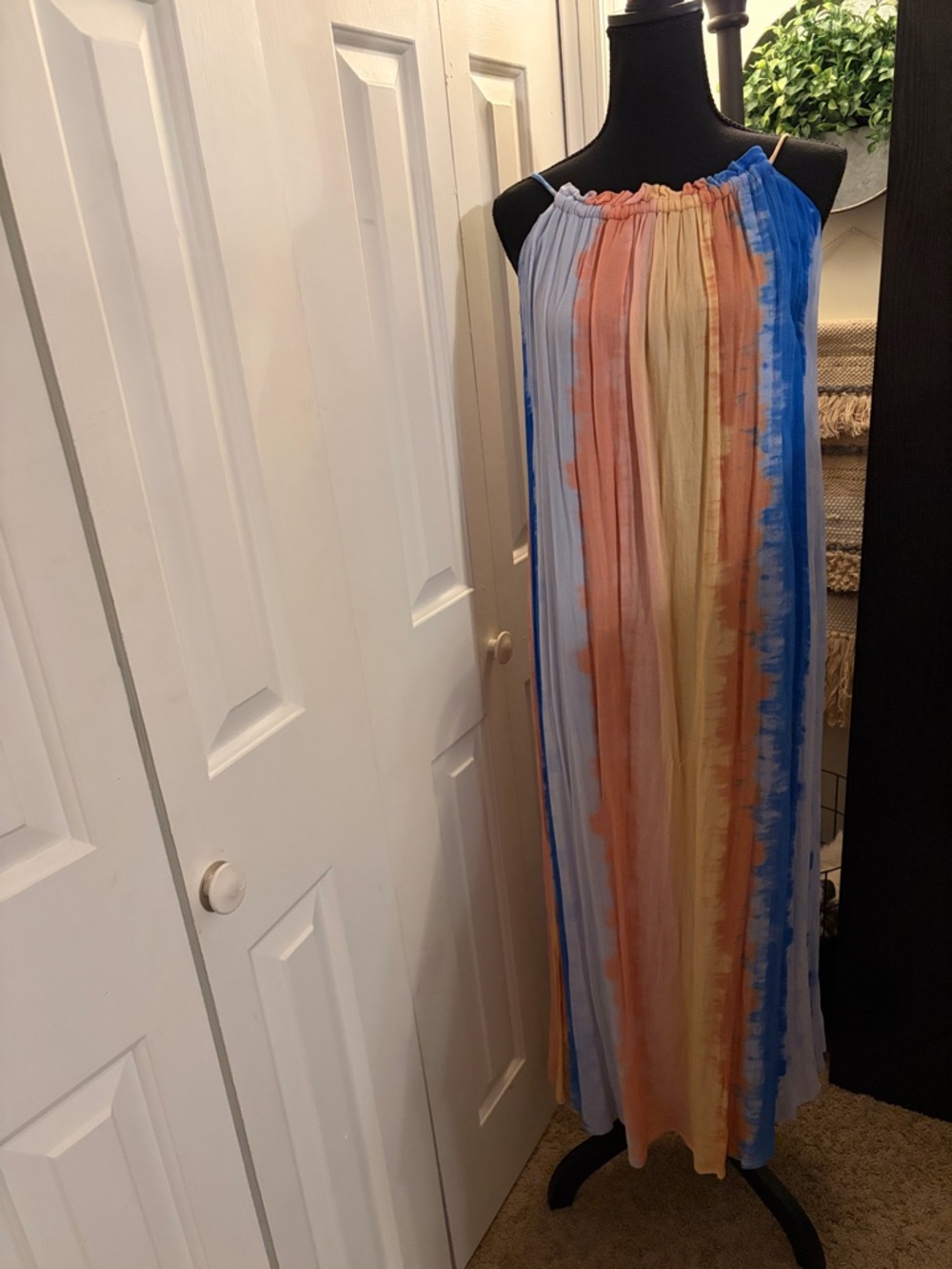 Sadie & Sage Last Night Multicolor Halter Maxi Dress